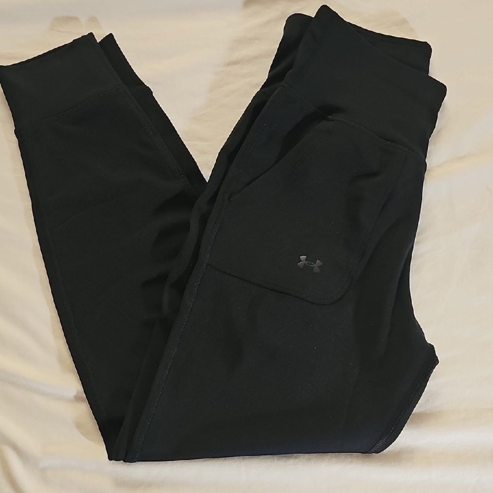 Under Armour Black Fitted Style Pants